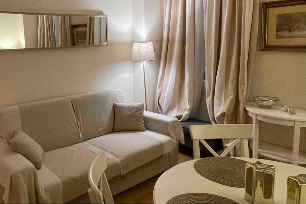 Cozy Santa Maria Novella Uffizi Duomo 2Beds-2Baths Apartamento Florença Exterior foto