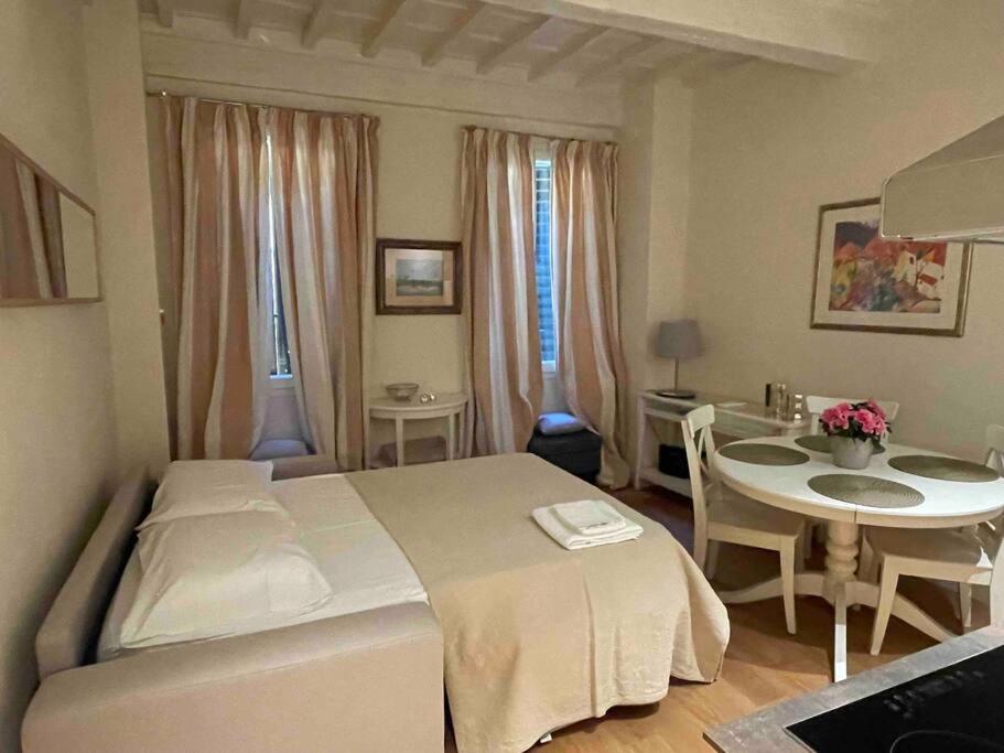 Cozy Santa Maria Novella Uffizi Duomo 2Beds-2Baths Apartamento Florença Exterior foto