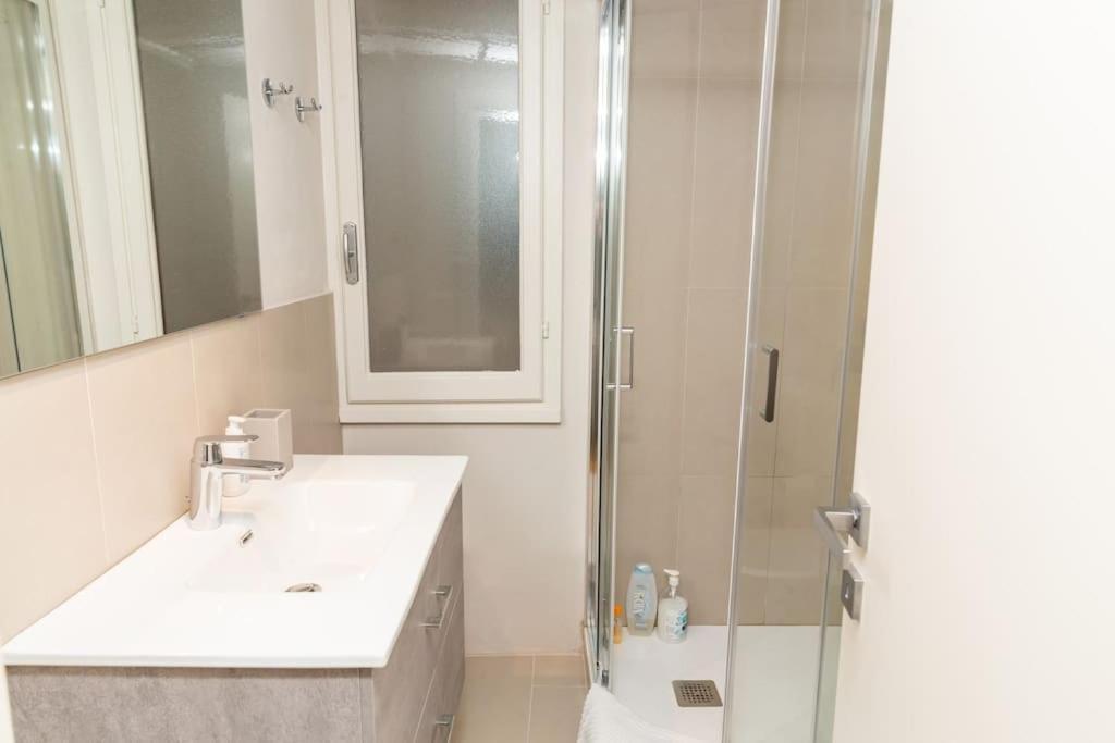 Cozy Santa Maria Novella Uffizi Duomo 2Beds-2Baths Apartamento Florença Exterior foto