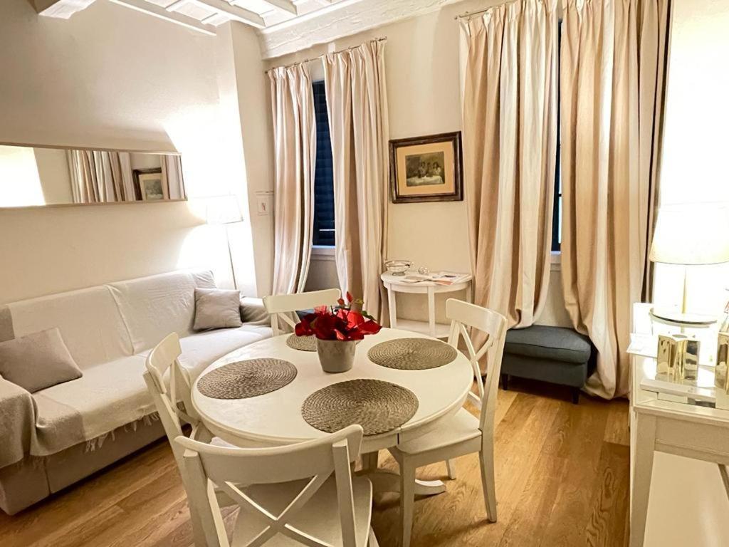 Cozy Santa Maria Novella Uffizi Duomo 2Beds-2Baths Apartamento Florença Exterior foto